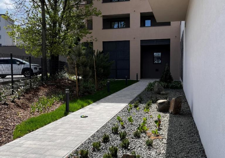 M&M2 Apartment Near Center With Free Parking - Ac Kassa Kültér fotó